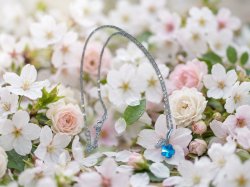 Flower Floral Theme Necklace With Blue & Clear Crystals 