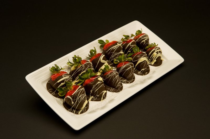 Image 0 of Chocolate Dipped Strawberries
