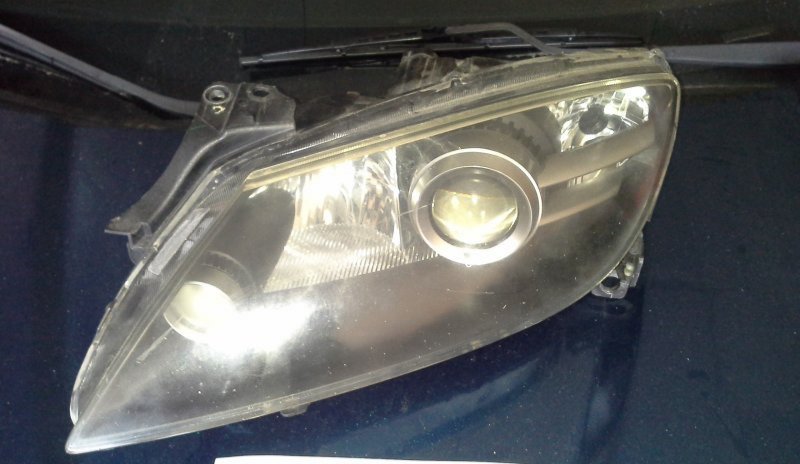 driver side non hid headlight 04-08 rx8