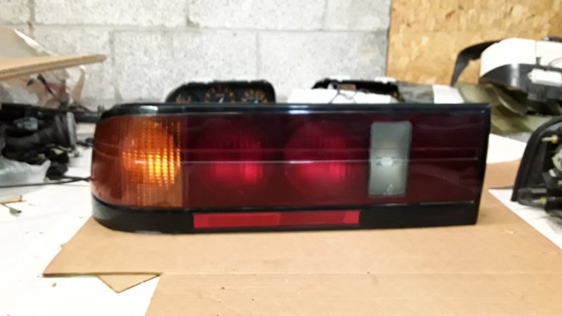 1989-91 (S5) Rear taillights  8991-9