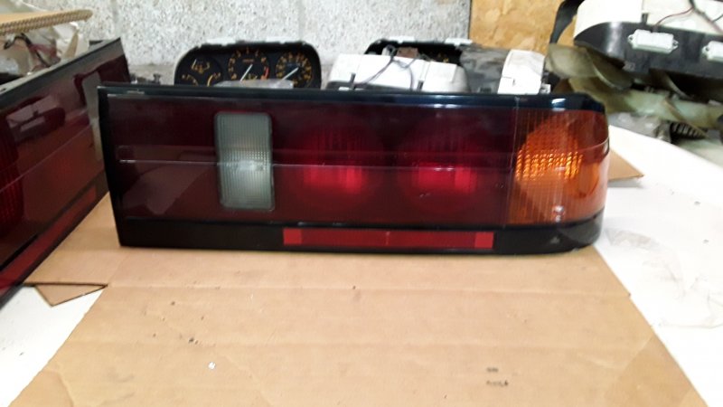 Image 2 of 1989-91 (S5) Rear taillights  8991-9