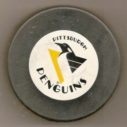 Vintage Nhl Pittsburgh Penguins Logo souvenir Puck