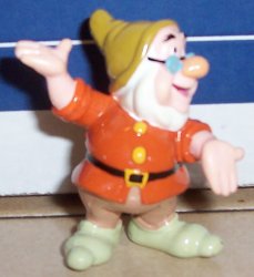 Disney SNOW WHITE Dwarf pvc Figure #7