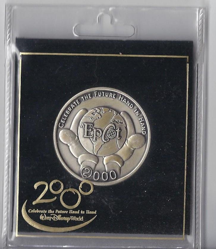 2000 Walt Disney World Commemrative Coin RARE Epcot Center Vintage