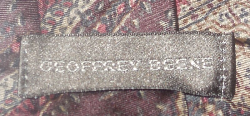 Image 4 of geoffrey beene 100% silk tie 58