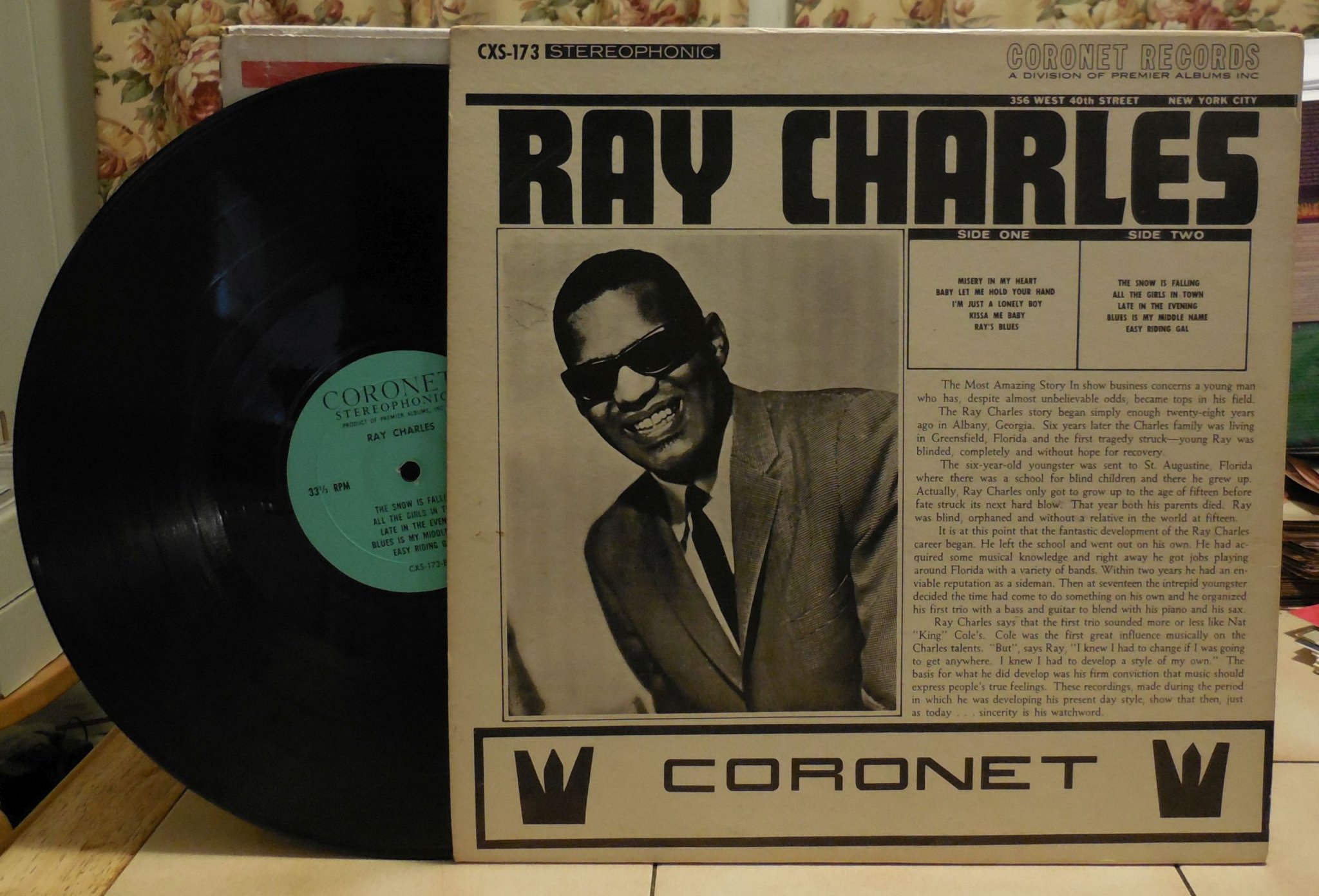 '.1958-ray-charles-lp-back.'