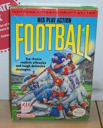 Nintendo PLAY ACTION FOOTBALL Video Game NES Complete CIB
