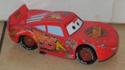 Disney Cars 2 Lightning McQueen Diecast Car
