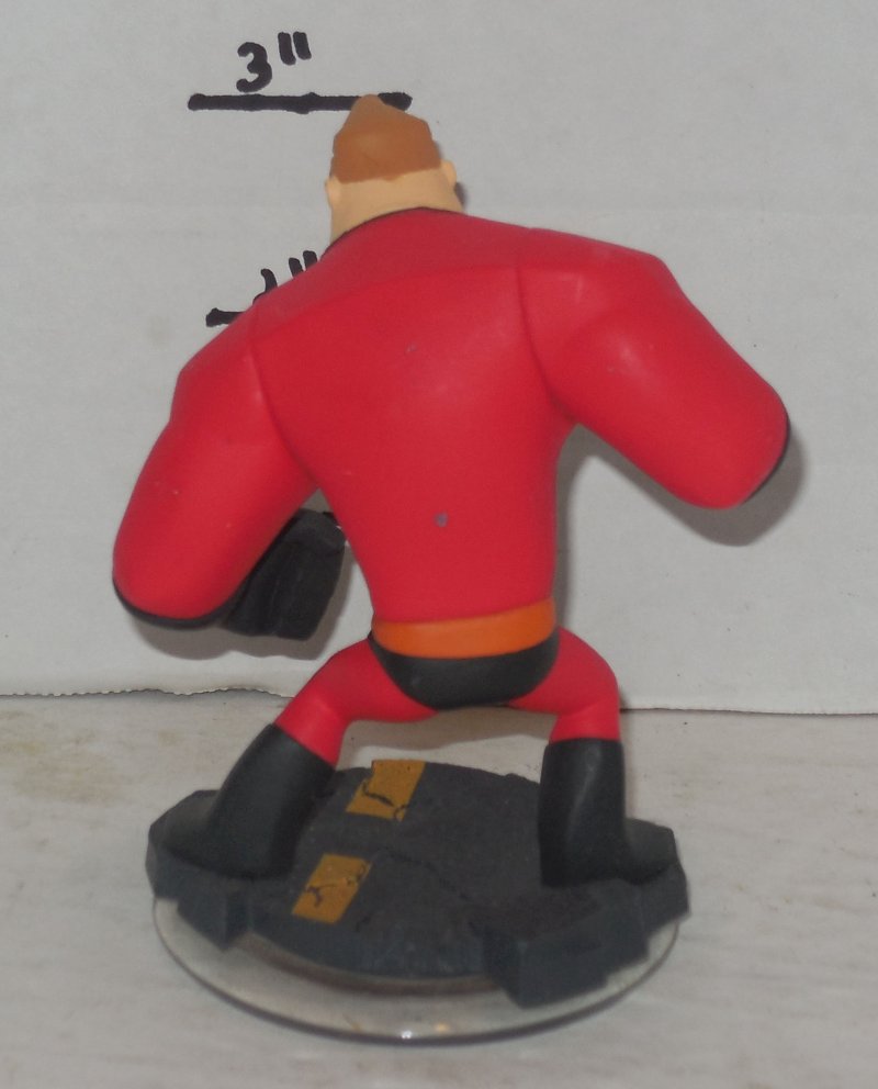 mr incredible figurine