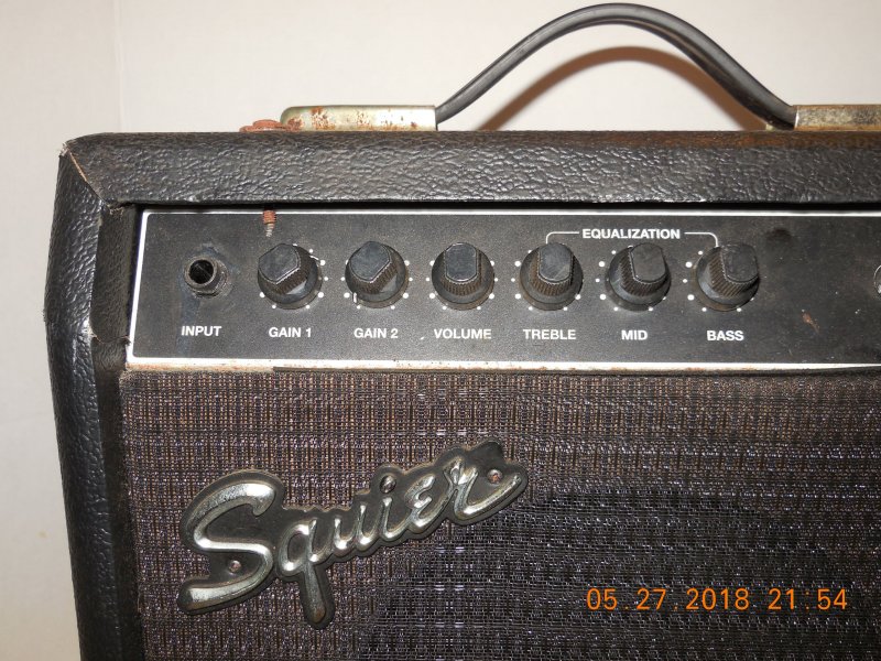 Image 6 of Fender Squier Champ 15G Electric Guitar Practice Amp Rare HTF