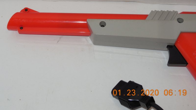 Image 4 of Vintage Nintendo Entertainment System NES Orange Zapper Gun Controller
