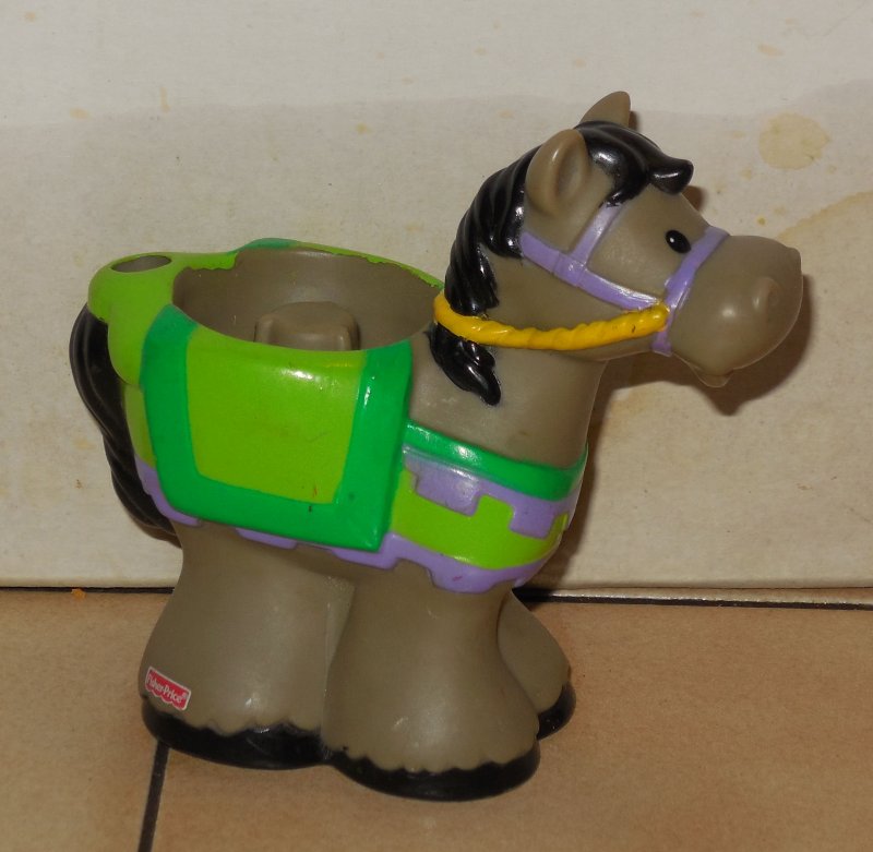 Fisher Price Current Little People Castle Horse #2 FPLP Rare VHTF