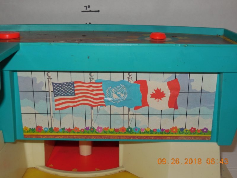 Image 7 of Fisher Price #996 Play Family Airport Vintage 1972 Little People Building Only