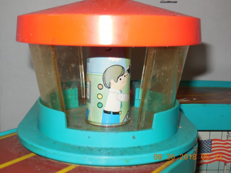 Image 8 of Fisher Price #996 Play Family Airport Vintage 1972 Little People Building Only