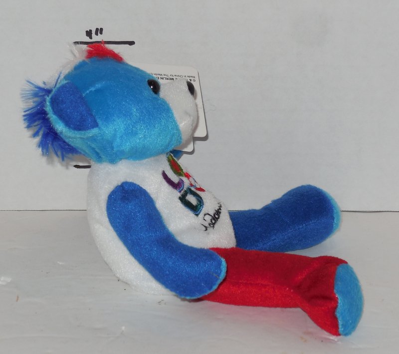 Image 1 of Rare and VHTF madame tussaud London Souvenir BEAN BAG BEAR plush toy