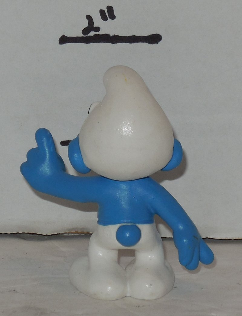 Image 1 of 2005 Classic Smurfs Series. 20536 Classic Brainy Smurf PVC Figure Schleich