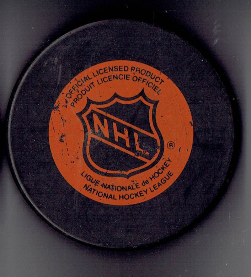 Image 1 of Vintage St Louis Blues Large Logo souvenir PUCK