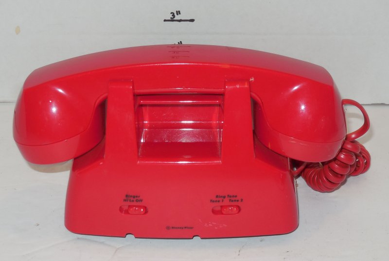 Image 2 of 2004 The INCREDIBLES COLLECTOR'S TELEPHONE SBC DISNEY PIXAR