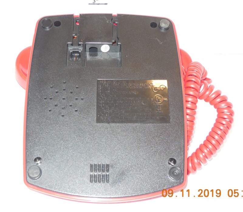 Image 3 of 2004 The INCREDIBLES COLLECTOR'S TELEPHONE SBC DISNEY PIXAR