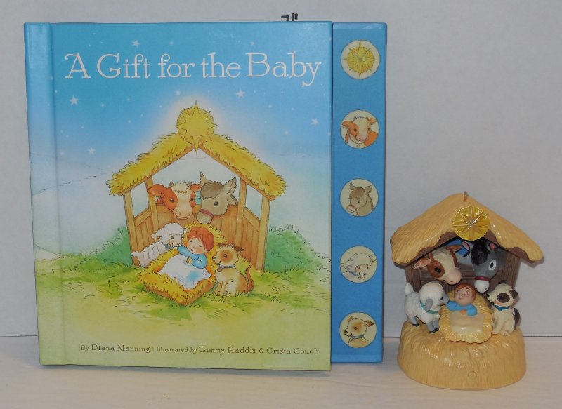 Image 7 of HALLMARK KEEPSAKE 2010 A GIFT FOR THE BABY INTERACTIVE BOOK  ORNAMENT SET