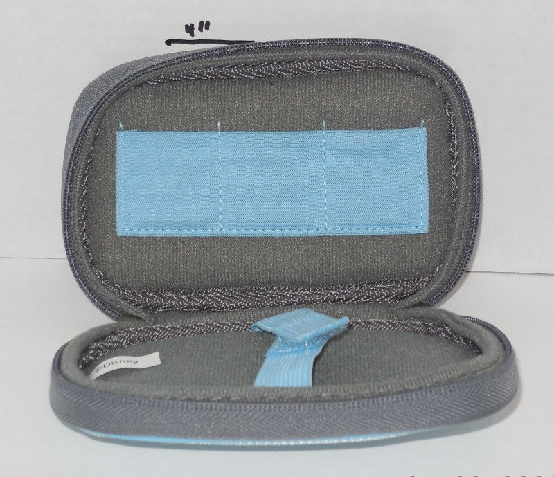 Image 3 of Nintendo DS Carrying Case Blue Toy Story with picture of Buzz Light Year & Woody