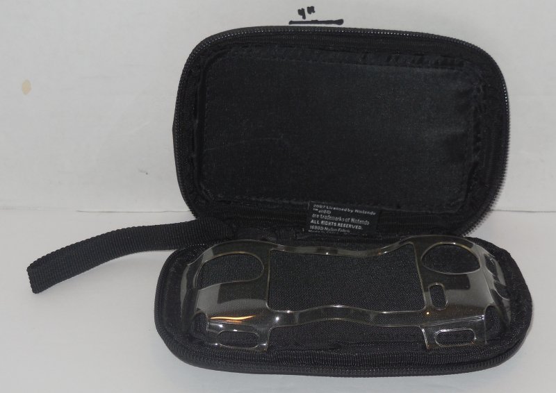 Image 2 of Nintendo DS Carrying Case Pink with picture of Mario On front