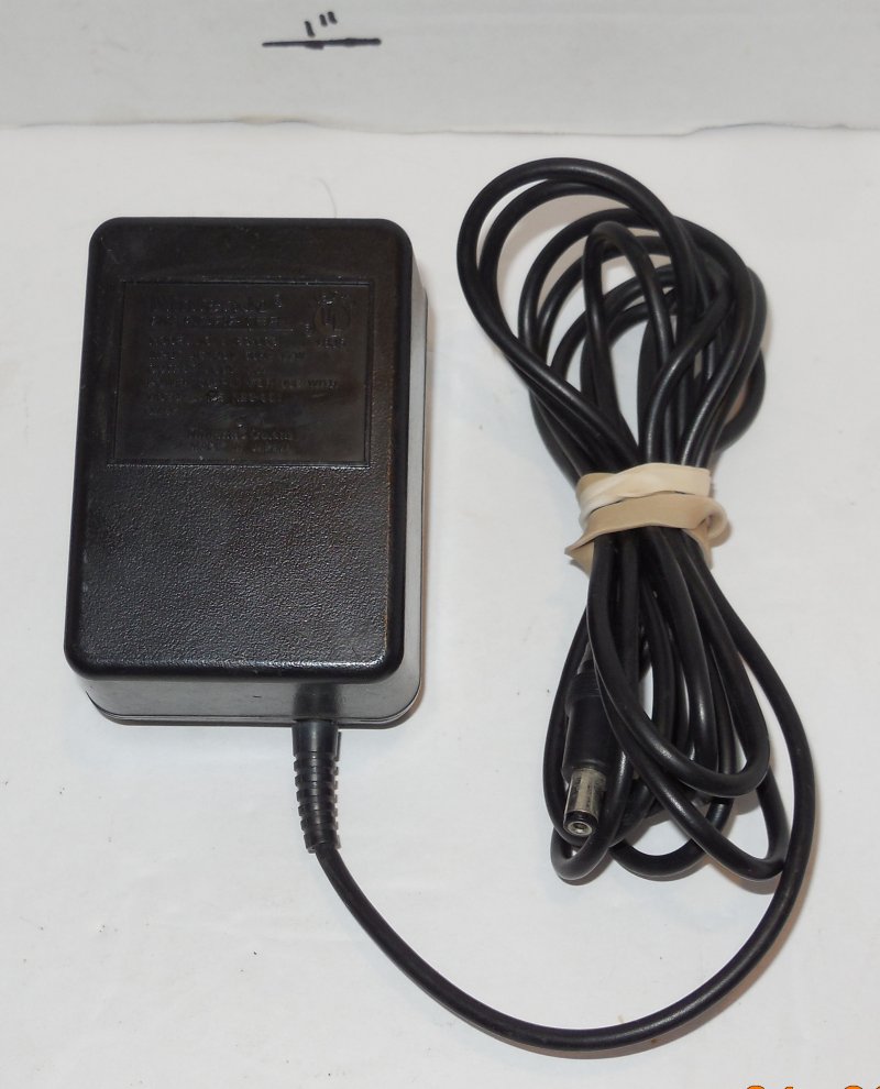 Image 1 of Vintage Nintendo Entertainment System Video Game Model NES-001 100% Complete