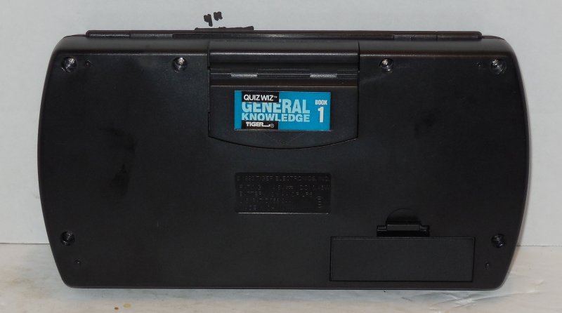 Image 3 of Vintage 1993 Tiger Electronics Quiz Wiz & 1001 General Questions Game Rare HTF