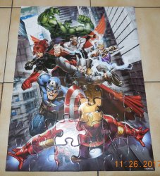 Avengers Assemble Puzzle in iron Man Tin