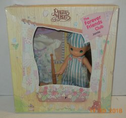 1993 Precious Moments The Forever Friends Club Jamie NRFP MINMP