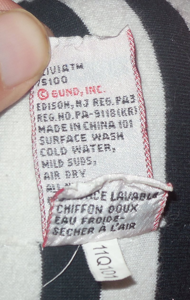 Image 4 of 2003 gund olivia pig plush wearing red dress 75100 12