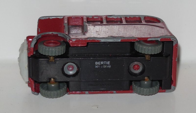 Image 2 of Gullane Thomas & Friends Diecast Bertie Learning Curve