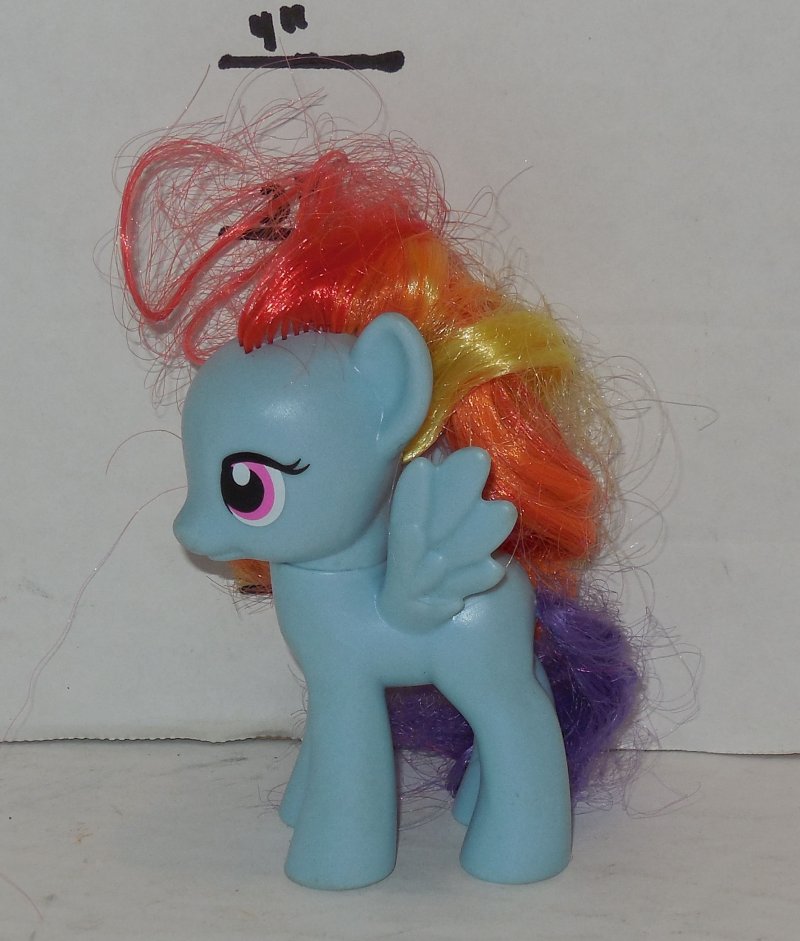 Image 1 of 2010 My Little Pony Rainbow Dash G4 MLP Hasbro