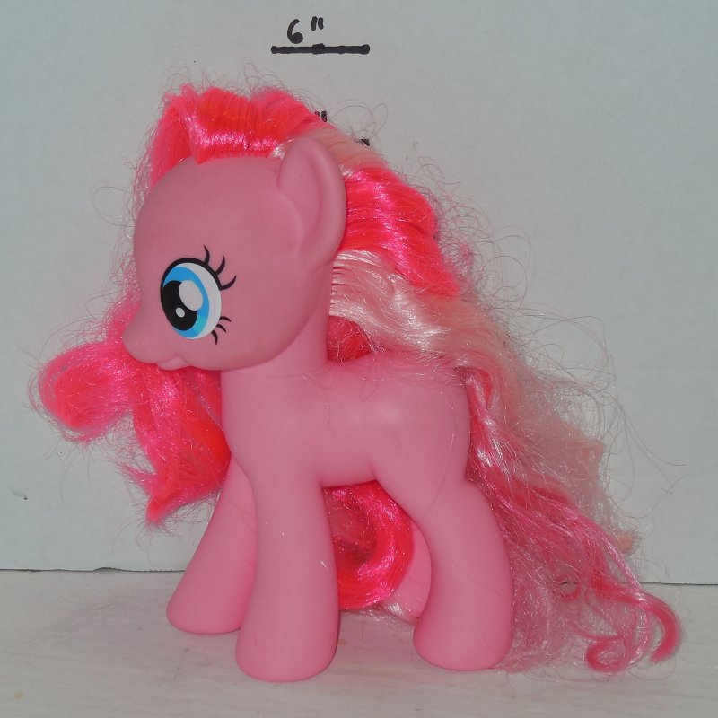 Image 1 of 2010 My Little Pony Pinkie Pie G4 MLP Hasbro