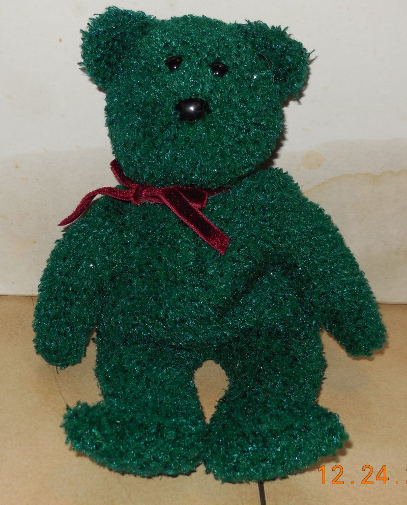 Image 0 of TY 2001 Holiday Teddy Bear Beanie Baby plush toy