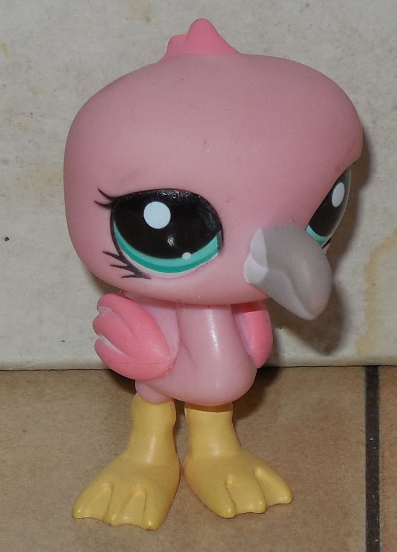 Image 0 of Hasbro LITTLEST PET SHOP LPS #1023 Flamingo Pink blue eyes