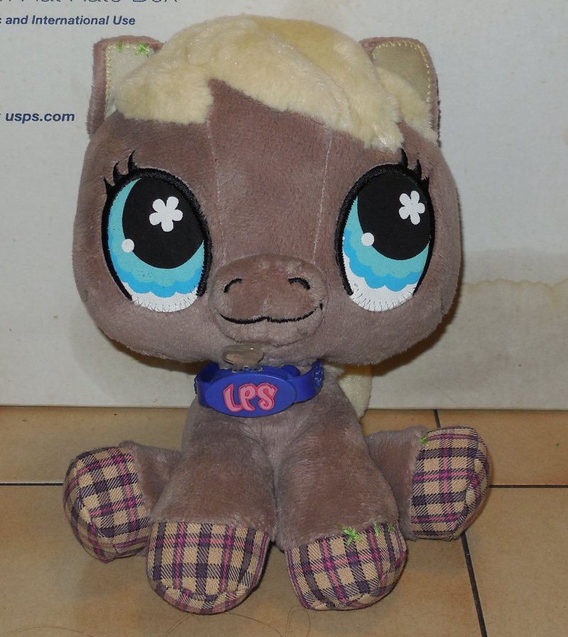 Image 0 of LITTLEST PET SHOP 8