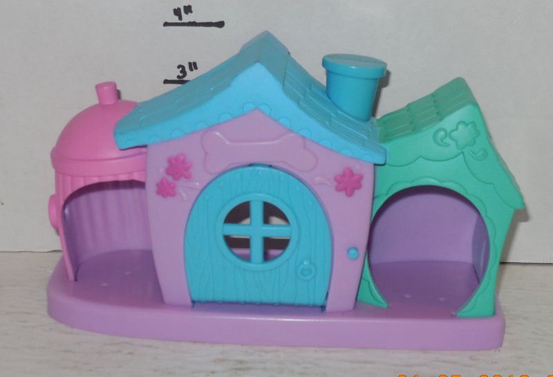 Image 0 of 2006 Hasbro LITTLEST PET SHOP Purple House PLAYSET LPS6