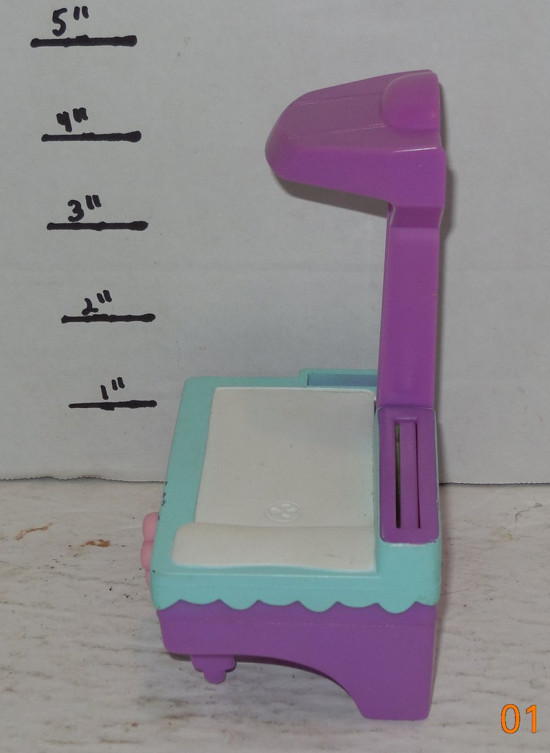 Image 1 of 2006 Hasbro Littlest Pet Shop Lot Purple Rescue Center X-ray Table LPS