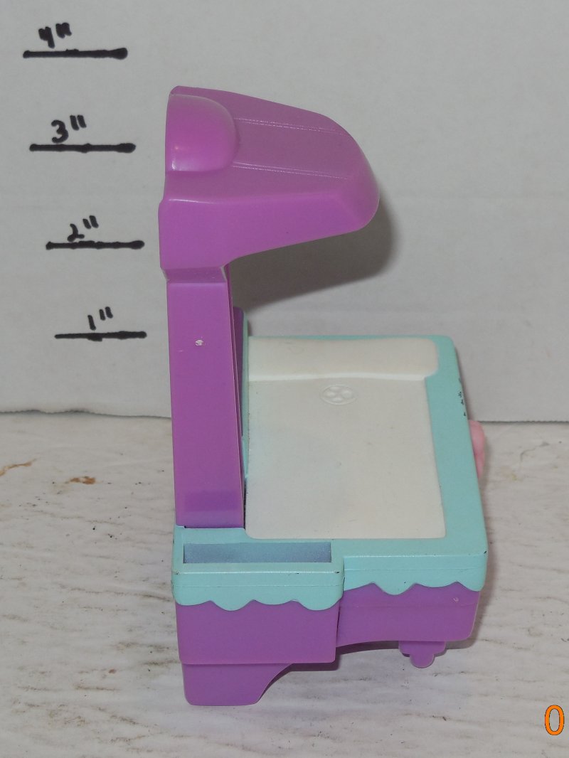 Image 3 of 2006 Hasbro Littlest Pet Shop Lot Purple Rescue Center X-ray Table LPS