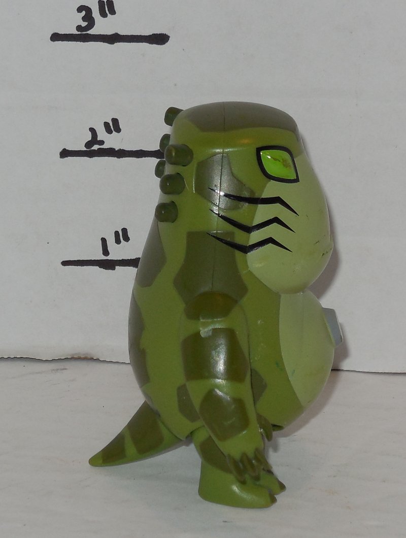 Image 3 of Ben 10 Upchuck Alien Action Figure 3