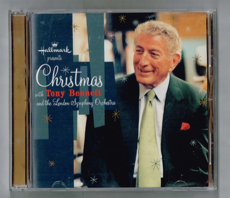 Image 0 of Christmas with Tony Bennett and the London Symphony Orchestra Music CD