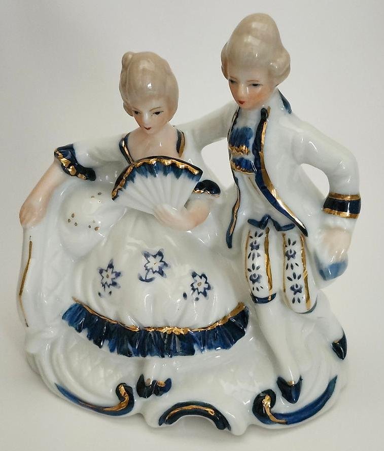 Ardco Victorian Porcelain Colonial Lady Blue Boy Figurine Man Courting Lady