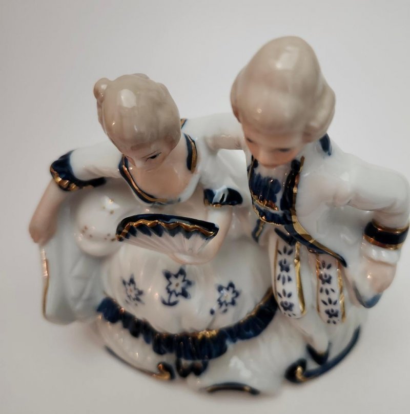 Image 1 of Ardco Victorian Porcelain Colonial Lady Blue Boy Figurine Man Courting Lady