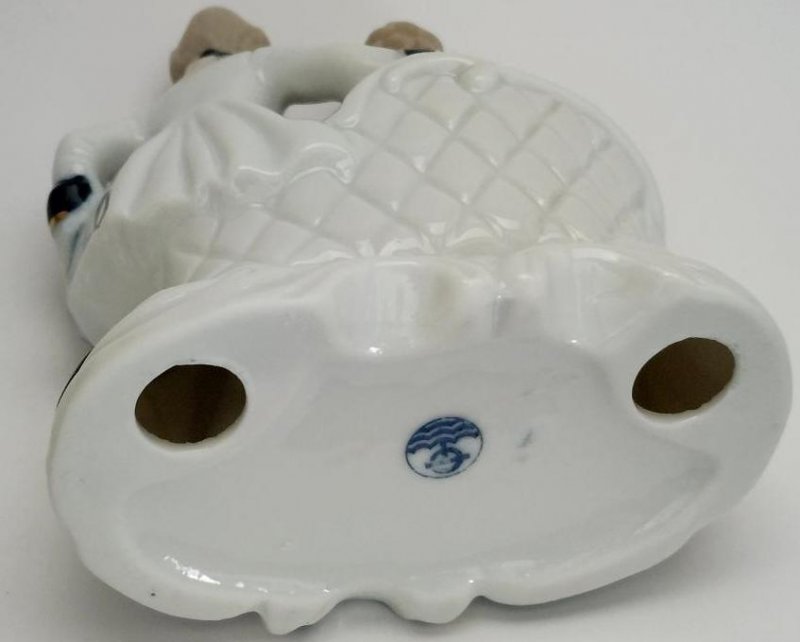 Image 4 of Ardco Victorian Porcelain Colonial Lady Blue Boy Figurine Man Courting Lady