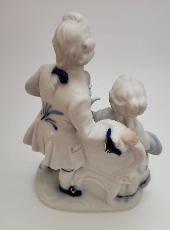 Image 4 of Victorian Porcelain Colonial Figurine Romantic Couple Pitcher Teacup Blue White