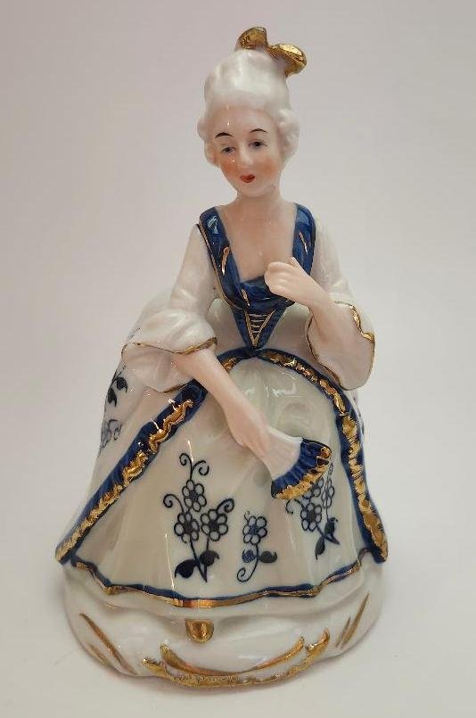 Ardco Victorian Porcelain Colonial Lady Figurine Holding Face Fan Blue White