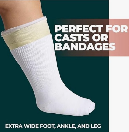 Image 3 of Men Womens Fortivo Super Wide Stretchable White Unisex Socks For Swollen Feet OS