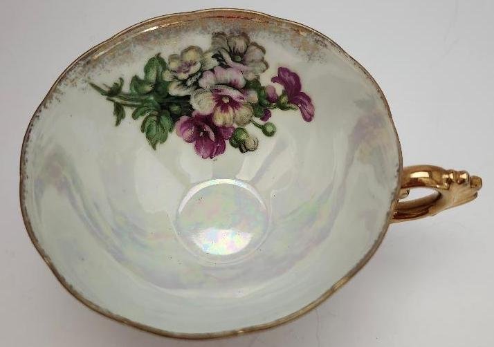 Image 1 of Vintage Tilso Teacup 3191 Floral Cup Purple Flowers Gold Gilt Footed Pearlescent