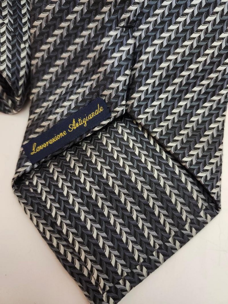 Image 2 of Lavorazione Artigiana Mens Silver Gray Tie Two Tone Diagonal Silk Necktie